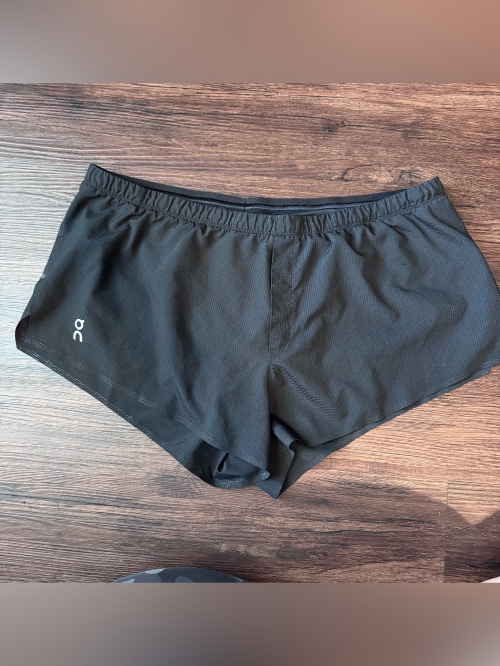 On Cloud Race Shorts Mens XXL Black Lined Lightweight Running Gym Training 2XL